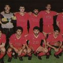 صورة لمنتخب سورية الوطني لكرة القدم عام 1989م.. وصورة للحكم الدولي:جمال الشريف.