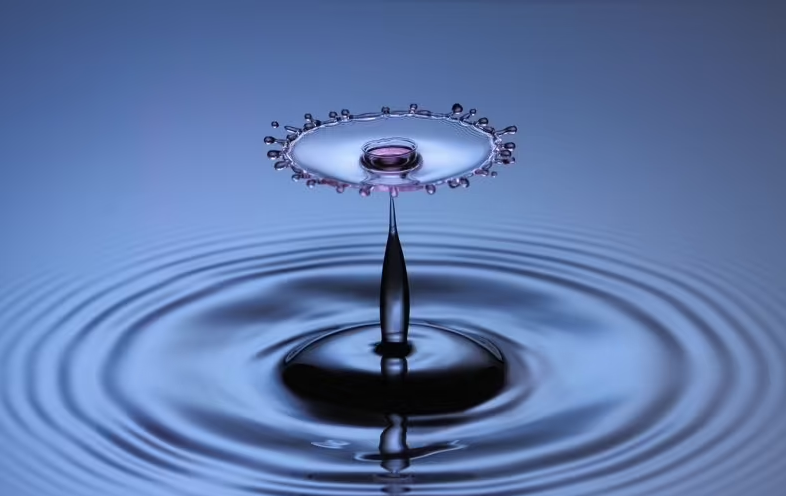 قطرات ماء بالتصوير فائق السرعة..يقدمها المصور ماركوس ريجلز